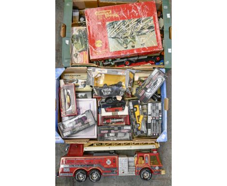 Miscellaneous vintage toy vehicles, including boxed Tri-ang&nbsp; and other railways, Thundercats Mum-ra action figures, Corg