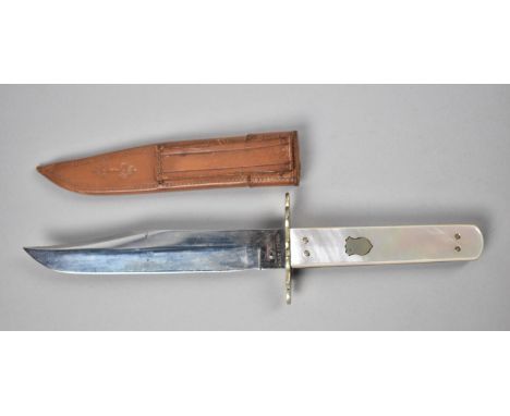 A Nice Quality Mother of Pearl Handled Hunting Knife with Leather Scabbard, 25cms Long Overall 