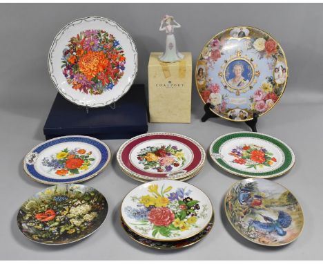 A Collection of Various Decorative Plates to comprise Royal Worcester Chelsea Flower Show together with a Coalport Beaumond R