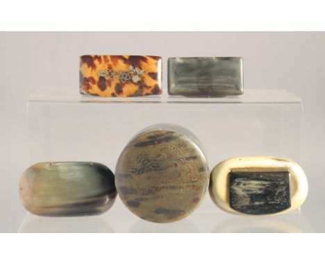 A CIRCULAR CHINESE TORTOISESHELL BOX AND COVER, carved with dragons and four various horn snuff boxes. (6).