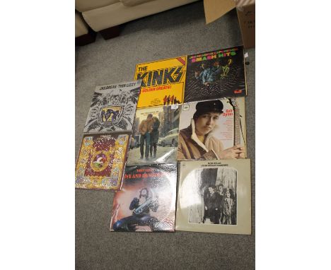 A SMALL COLLECTION OF LP RECORDS TO INCLUDE BOB DYLAN, THIN LIZZY, JIMI HENDRIX ETC. 