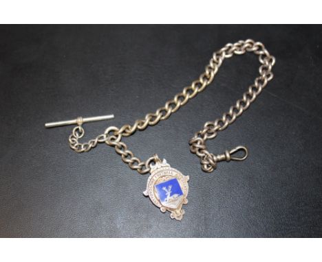 A SILVER ALBERT POCKET WATCH CHAIN WITH ENAMEL FOB
