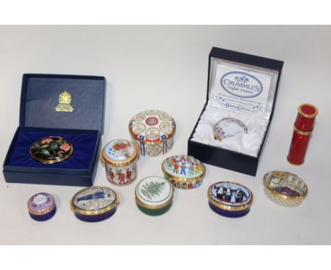 A COLLECTION OF HALCYON DAYS ENAMEL PILL BOXES ETC