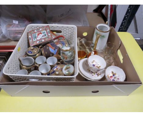 A BOX OF ORIENTAL CERAMICS ETC TO INCLUDE A PORCELAIN BOX WITH WOLF DESIGN -CRACKED - WITH CHARACTER MARK TO BASE, ROYAL STAF