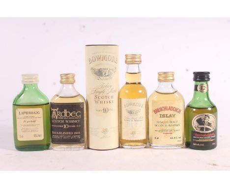 Five miniature bottles of Islay single malt Scotch whisky to include ARDBEG 10 year old (no abv. or vol stated), BOWMORE 10 y
