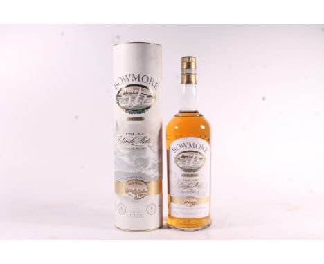 BOWMORE Surf Islay single malt Scotch whisky, bottled as a travel retail exclusive, 40% abv. 1litre, boxed.