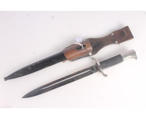 WWII era German walking out, parade or dress dagger in the K98 style, the fullered blade with ricasso stamped 'SOLINGEN', fit