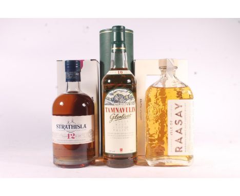 Three bottles of single malt Scotch whisky to include STRATHISLA 12 year old 40% abv. 70cl, ISLE OF RAASAY Moine R01, 46.4% a