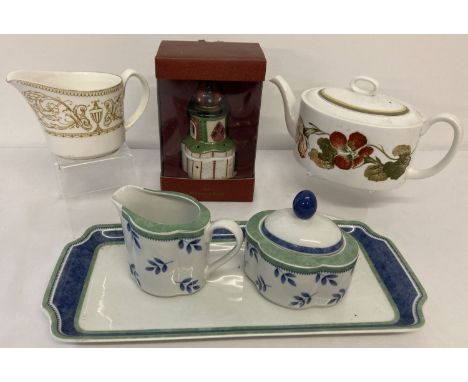 A collection of modern quality ceramic items to include Villeroy &amp; Boch. Lot comprises: Susie Cooper "Nasturtium" teapot,