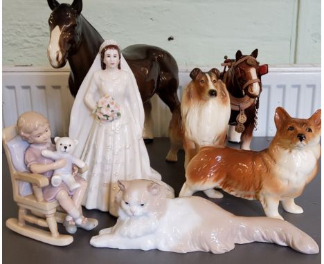 A Royal Worcester 2007 figure,&nbsp; “Her Majesty Queen Elizabeth II” celebrating the Diamond Wedding Anniversary 1947-2007;&
