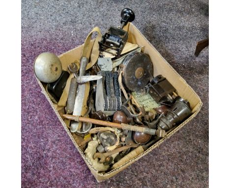 Tools - Bakelite door furniture, Adapt calandar stamp; pocket knife; machinists' pocket book 1946, etc qty 