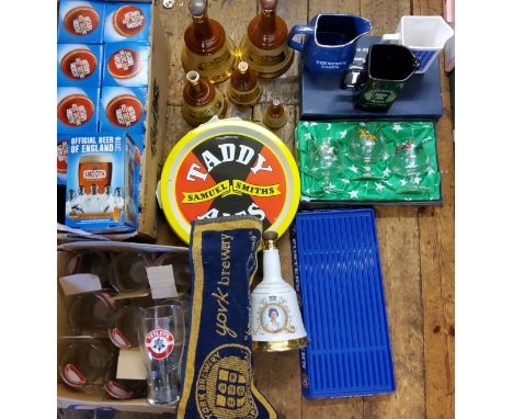 Breweriana - Foster Beer drip tray;&nbsp; graduated Bells Scotch Whisky decanters;&nbsp; Tennent's Larger beer jugs;&nbsp; Te