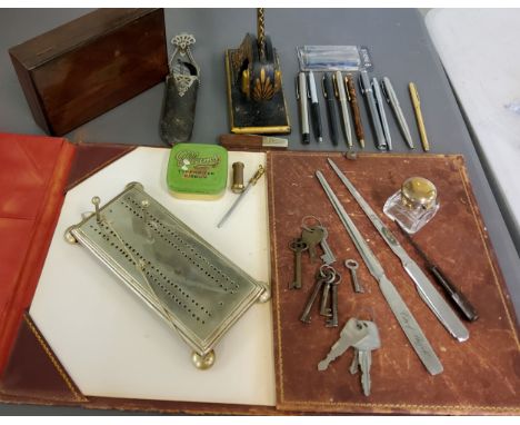 Pens - Parker, fountain and ball point;&nbsp; a late 19th century spectacles case;&nbsp; an EPNS bridge marker;&nbsp; pen kni