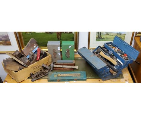 Tools - tool boxes, box planes, rebate planes, rosewood and brass set square, etc QTY 