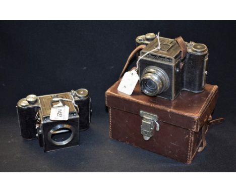 Photography - A Kochmann Reflex-Korell II (1936) single lens reflex camera, Sonnelder-Kreuznach Radioner f2.9, 7.5cm lens, le