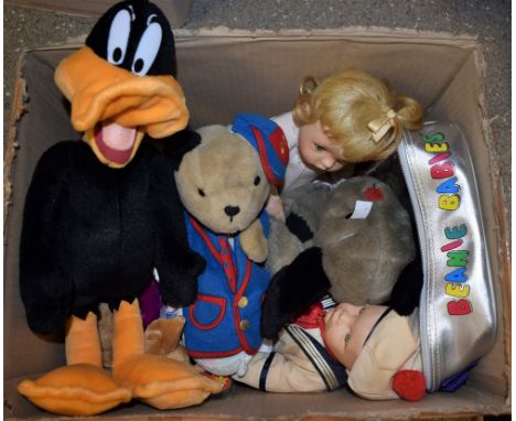 Toys and Juvenalia - a Sooty hand puppet; a Sweep hand puppet; a vintage sailor boy doll; Beanie Babies; etc