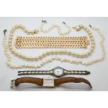 1 Damenarmband GG 18ct., Perl-/Modeperlschmuck sowie 2 Uhren je Asp./Gsp.