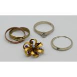 1 Damenring WG 18ct. mit Solitärbrillant ca. 0,13ct., 2 Ringe GG/WG/RG je 8ct. z.T. mit kleinem Bril
