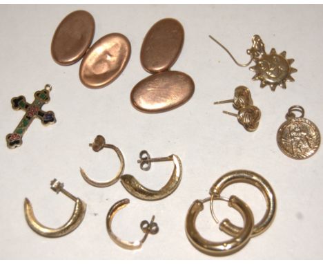 Assorted principally 9ct gold to include cufflinks, ear pendants, etc, gross weight 6.4g