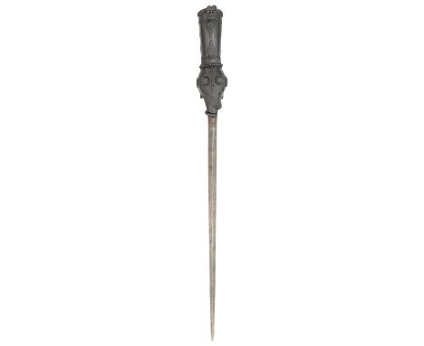 A FINE SOUTH INDIAN GAUNTLET SWORD (PATA) WITH CARVED WOODEN HILT, 17TH/EARLY 18TH CENTURY, PROBABLY MYSORE, KARNATAKA with s