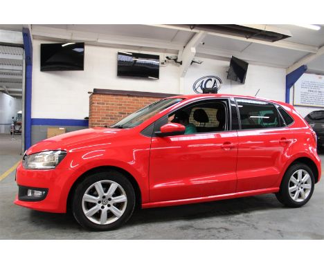 Make &amp; Model: VW Polo Match 60Date of Reg: AO61 DYYColour: Redcc: 1198MoT: 18-06-2022Fuel Type: PETROLMileage: 77kTransmi