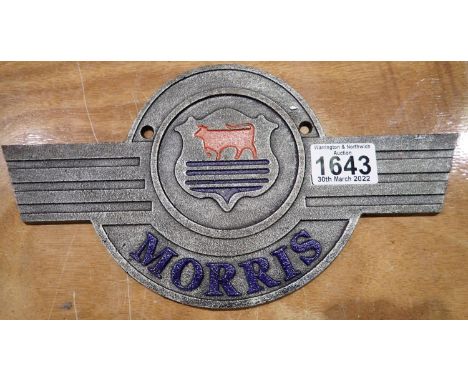 Cast iron Morris wall plaque. P&amp;P Group 2 (£18+VAT for the first lot and £3+VAT for subsequent lots) 