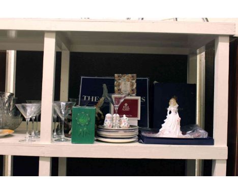 Royal Worcester figure and plate, Country Artists eagle, collectors plates, etc