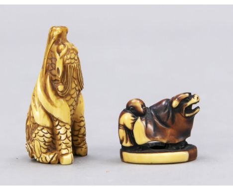 2 Netsuke, Japan, 19. Jh., Elfenbein. H. 3 &amp; 5 cm