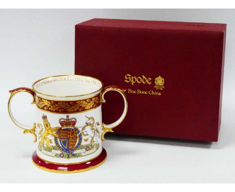 A Spode Silver Jubilee Porcelain Loving Cup, limited edition of 500, with 1977 certificate, Peter Jones receipt and box, 15.5