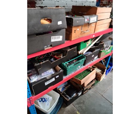 A large collection of college equipment including scientific instruments, electronics, physics equipment etc. - 14 boxes + 5 