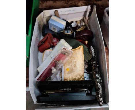 A box of assored coolectable including Thimbles, Whistles, compass,small Jewellery items etc. 