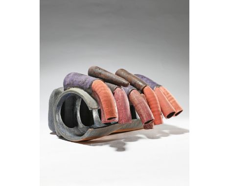 Beate Kuhn, Sculptural formBeate Kuhn2006Skulpturales Objekt. 2006. Steinzeug. Oberfläche in mehrtonigem Violett, Blautönen u