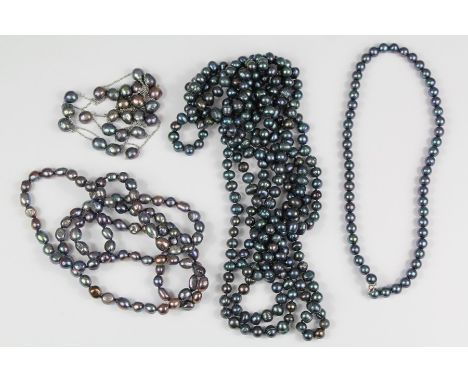 A Black Pearl Necklace: a long black pearl necklace, pearls approx 5 mm, 240 cms&nbsp; with a pearl necklace, pearls approx 7