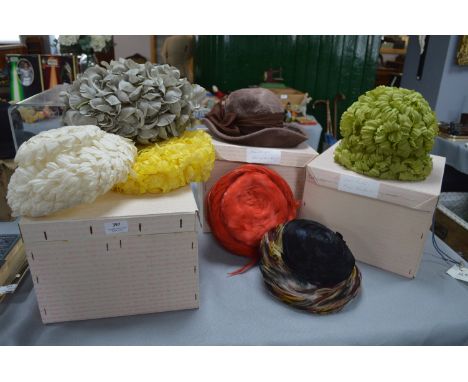 Vintage Ladies Hats and Boxes from Hammond's of Hull 