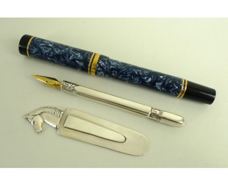 A Parker Duofold Continental fountain pen with 18ct gold nib and lapis blue fleck body, one of a limited run made for Whitbre