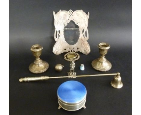 A selection of mostly silver items including an enamelled trinket box, lacking liner, Birmingham 1924, W G Sothers Ltd, an en