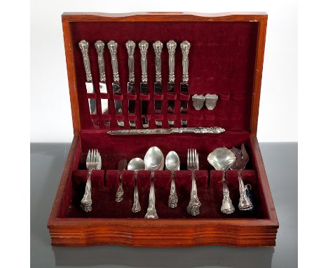 AMERICAN 37-PIECE PART SILVER CANTEEN maker Gorham, in the form of the 1895 pattern 'Chantilly', comprising eight silver fish