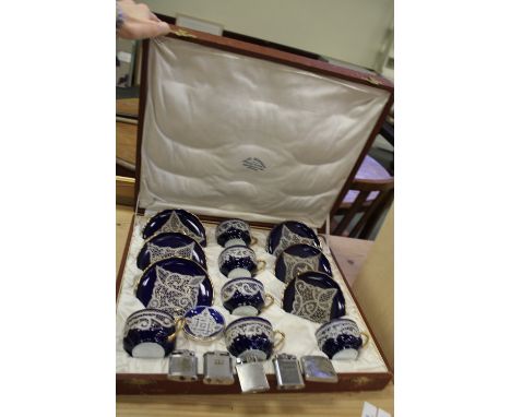 Cased Set of 6 Teacups &amp; Saucers by Sylvio Berengen