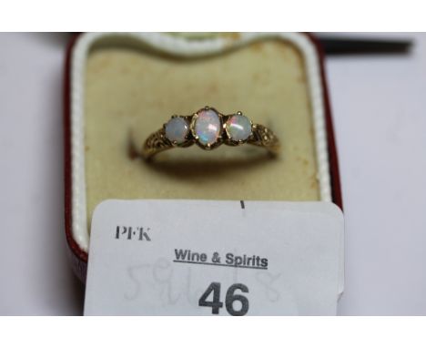 9ct Gold 3 Opal Ring, Size S