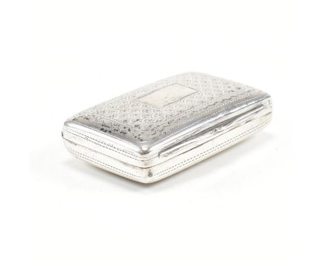 A George IV hallmarked silver snuff box. The Georgian snuff box having a bright cut decorated outer opening to reveal a gilde