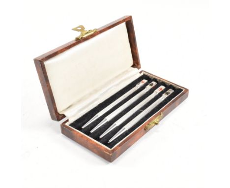 Sterling silver bridge propelling pencil set. The pencils having engine turned design and each marked Sterling Silver Made in