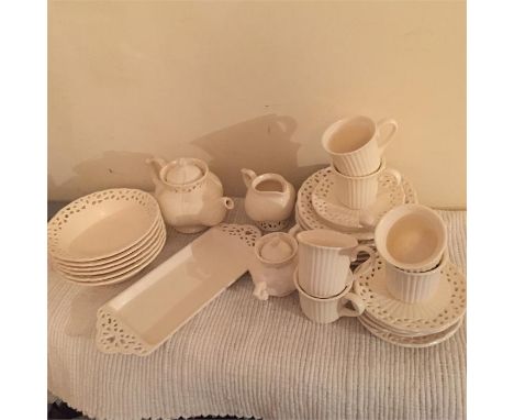 28 piece tea service