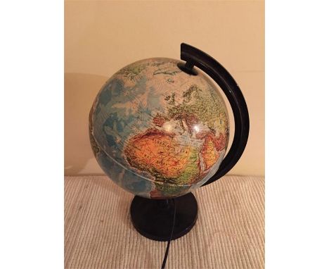 Globe lamp