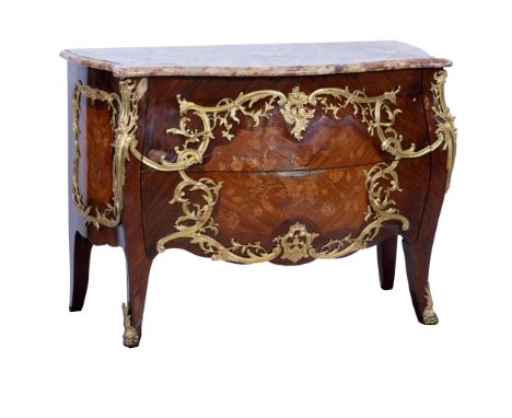 Louis XV belly commode with marquetry, bronze fittings and marble top, 19th/20th centuryLouis XV buikcommode met marqueterie,
