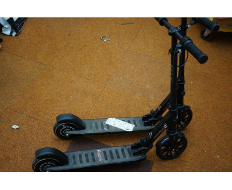 2 Razor electric scooters - no chargers 