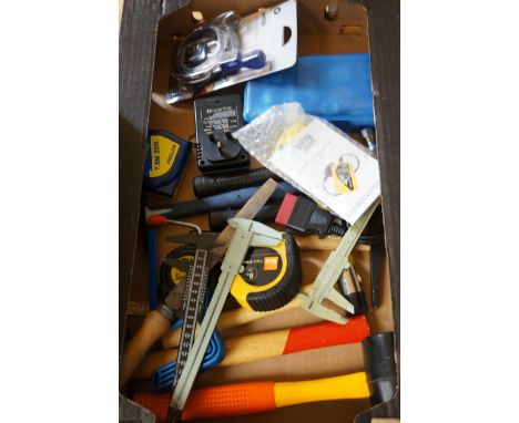 Box of tools 