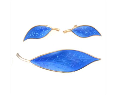 A David Anderson of Norway blue enamel leaf brooch and pair of ear clips, silver-gilt, the brooch 70mm, the earrings 30mm.