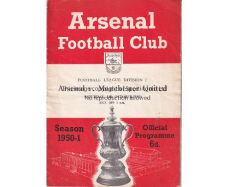 ARSENAL / MAN UNITED     Programme Arsenal v Manchester United 14/10/1950. Light creasing. No writing. Fair to generally good