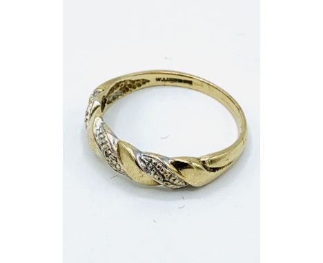 9ct gold and diamond twisted ring, weight 2.3gms, size R 1/2.  Estimate £30-40.