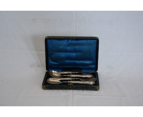 A set of French silver hors d’oeurvres servers comprising three tined fork, two draining spoons and a flattened server.  The 